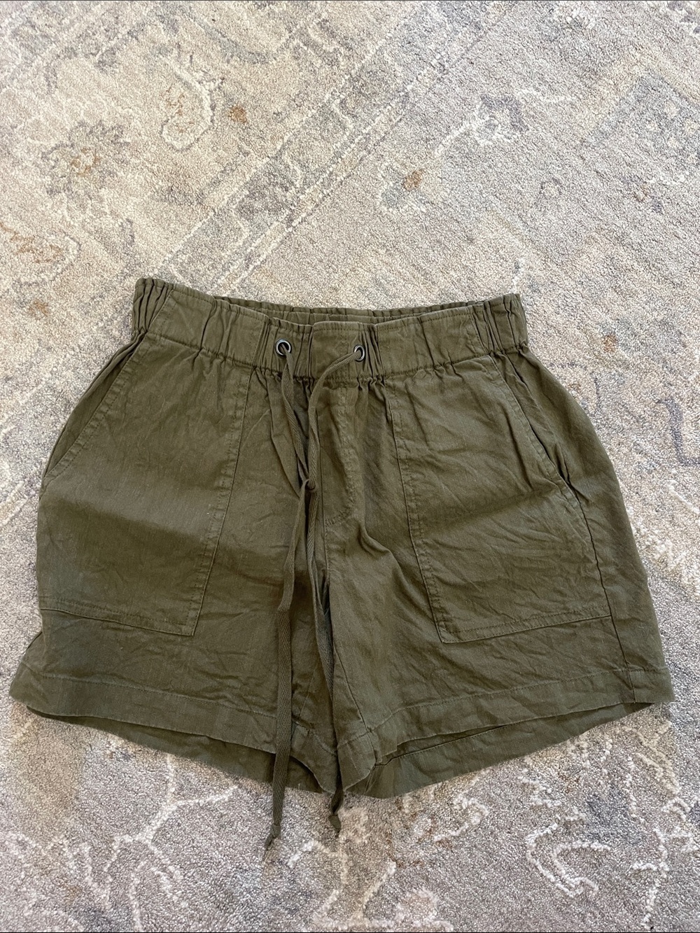 Kut from the Kloth Olive Green Drawstring Utility Shorts